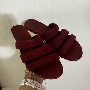 Rothy's Womens 8.5 Sangria Red Triple Strap Flat Knit Sandals EcoFriendly